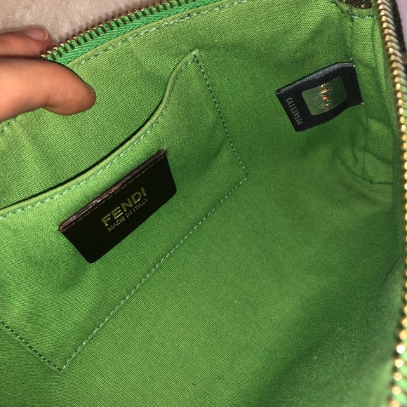 SOLD SOLD SOLDAuthentic fendi pochette - Picture 4 of 6